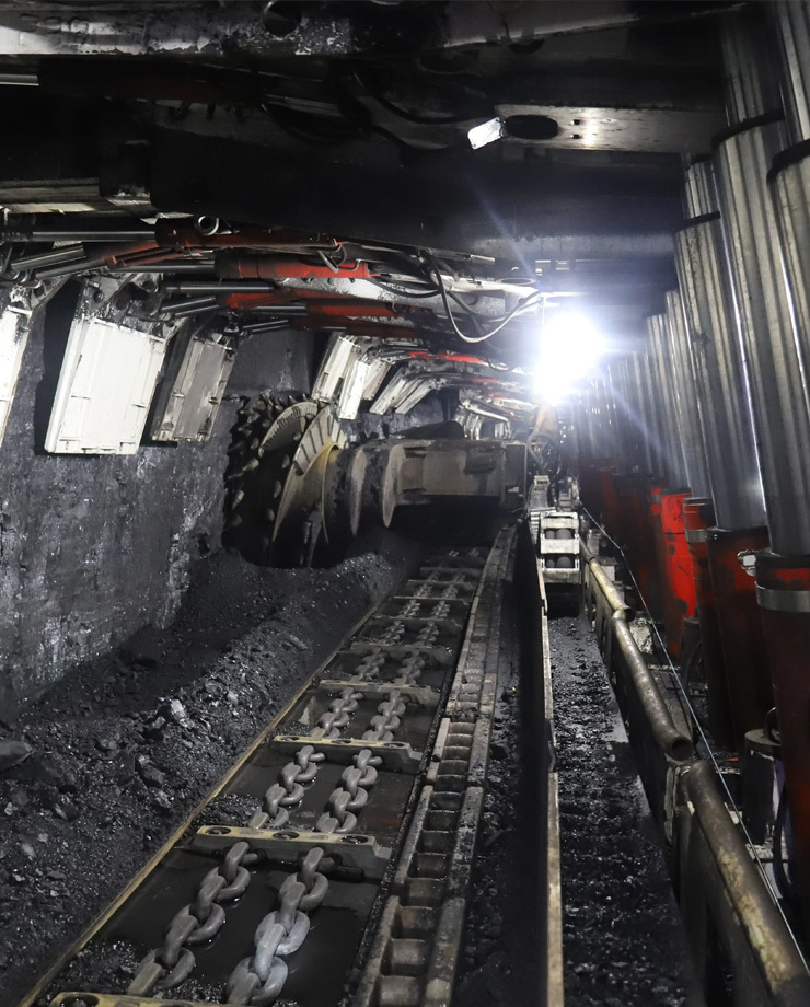 如何利用智能重工机械改善煤矿开采安全状况