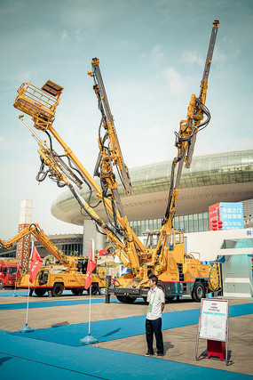 重工机械在城市建设中的应用有哪些优势 重工机械在城市建设中的应用有哪些优势