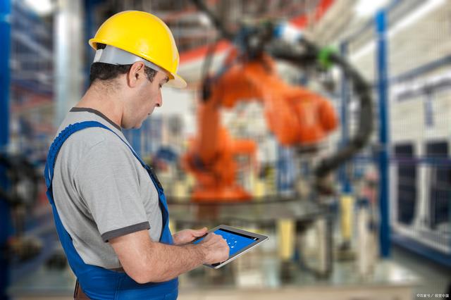 重工机械在城市化进程中的角色如何体现