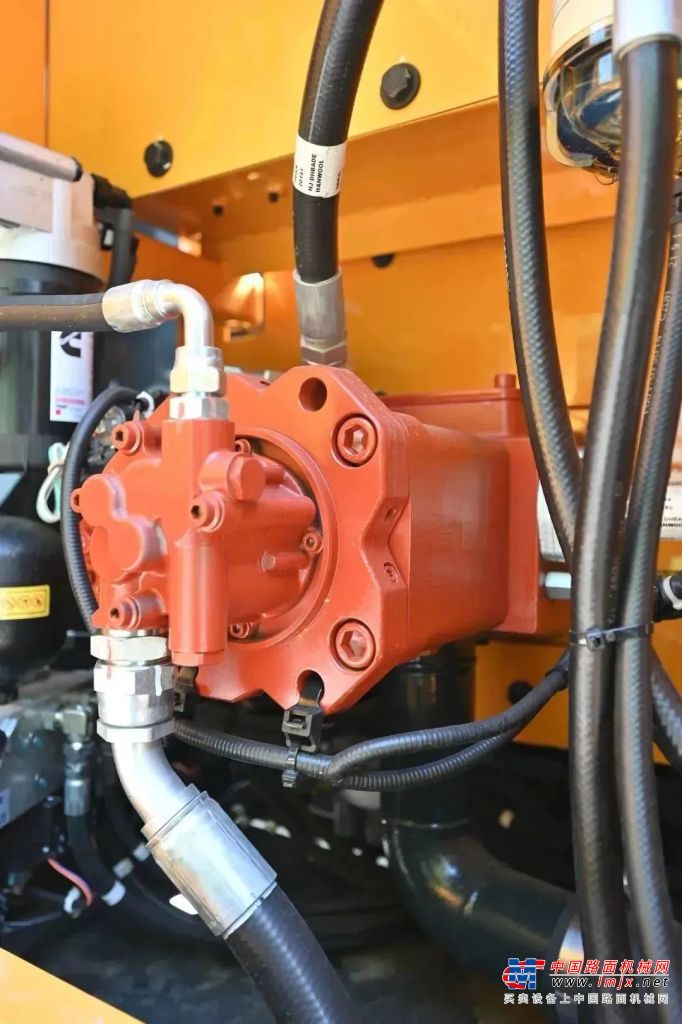 重工机械控制系统中的安全性考虑有哪些